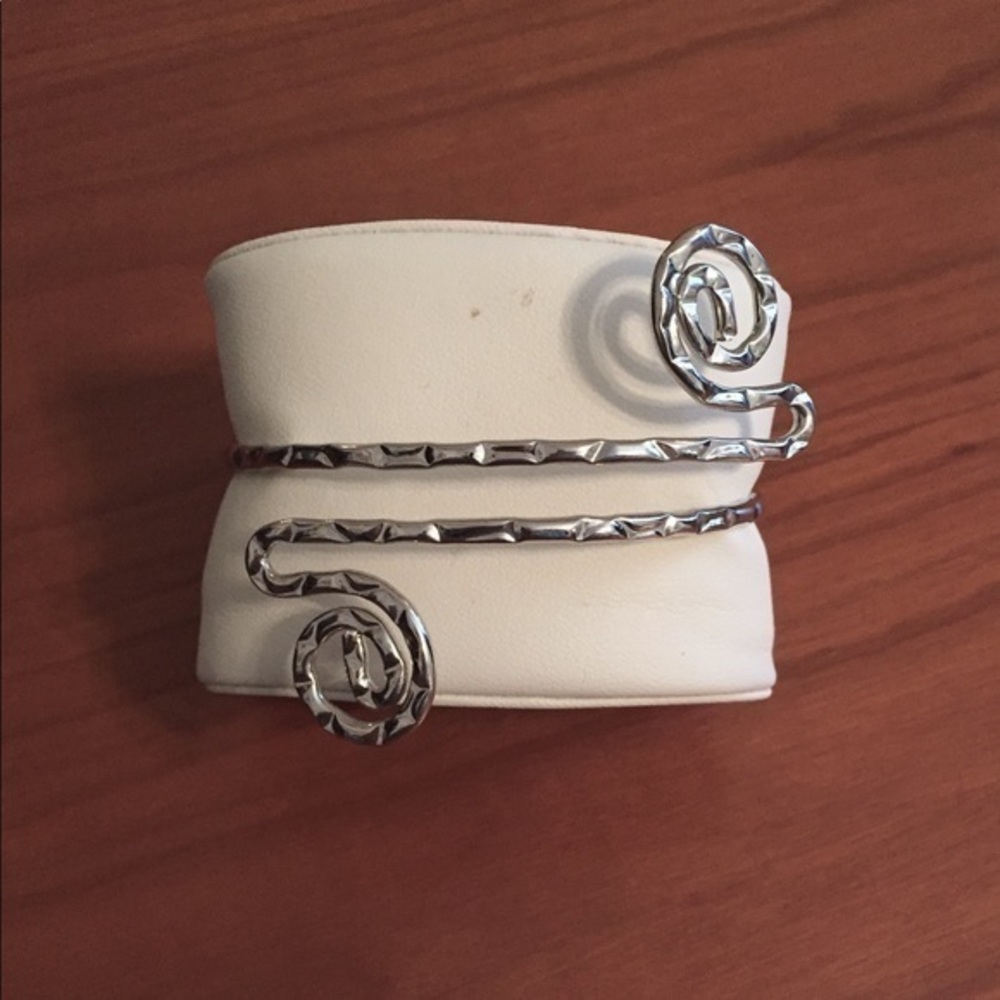 Silver tone adjustable bracelet